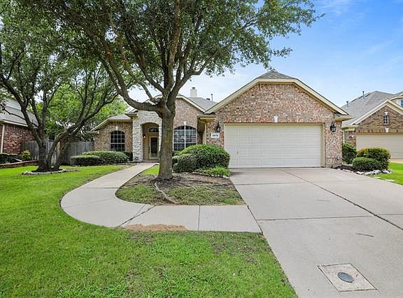 2nd image of 3915 Calloway Dr
