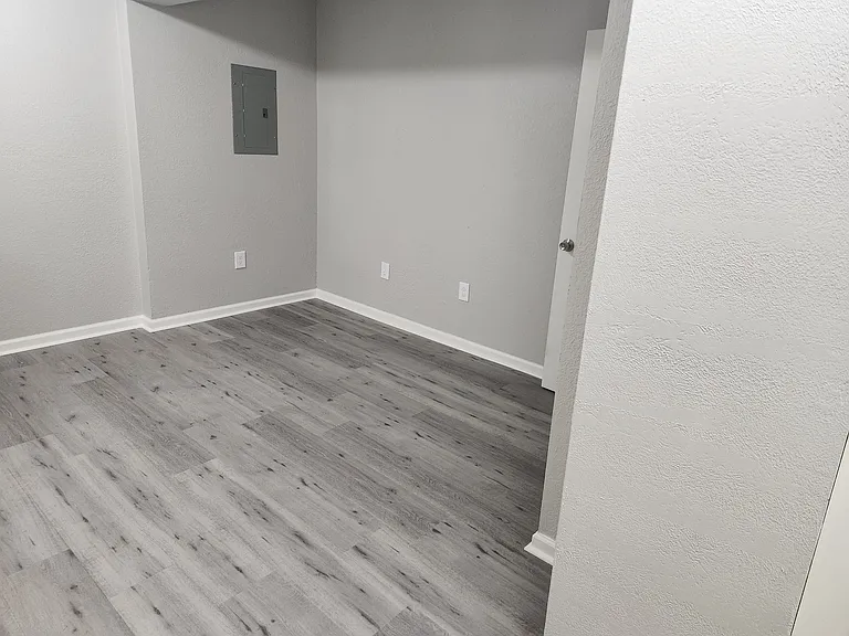 110 Congress St #3 — Photo 11