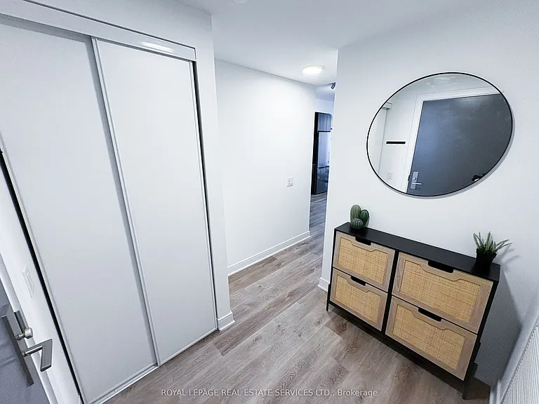 86 Dundas St E #1312 — Photo 5