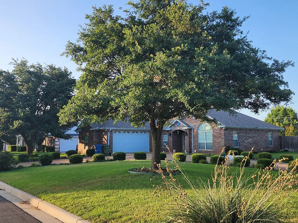 1024 Heatherwood