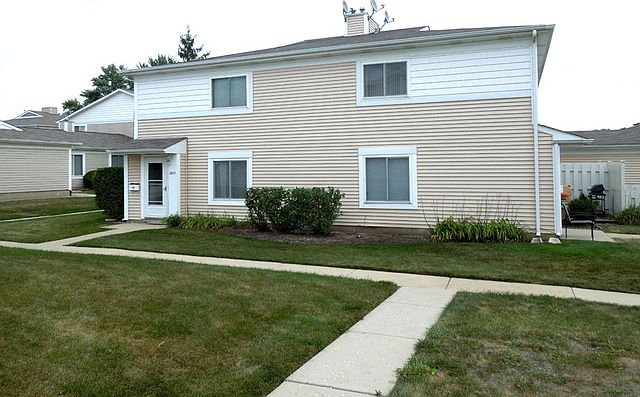 1st image of 1605 Cornell Pl #1605