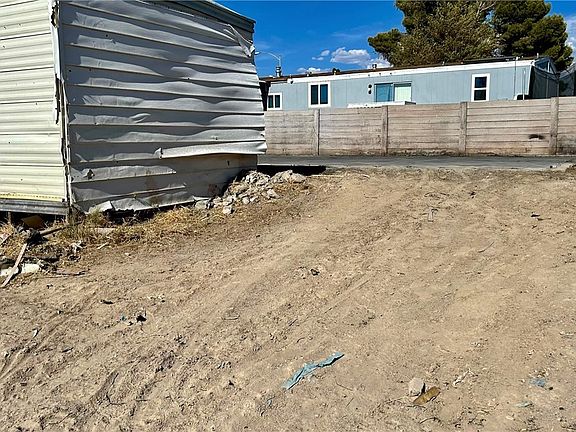 2nd image of 3301 Judson Ave