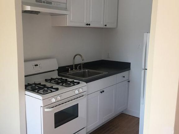 2nd image of 15406 Broadway Ave APT 22