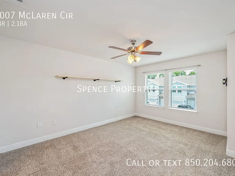 1007 McLaren Cir — Photo 19