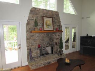 708 Mill Creek Trl, Cleveland, GA 30528