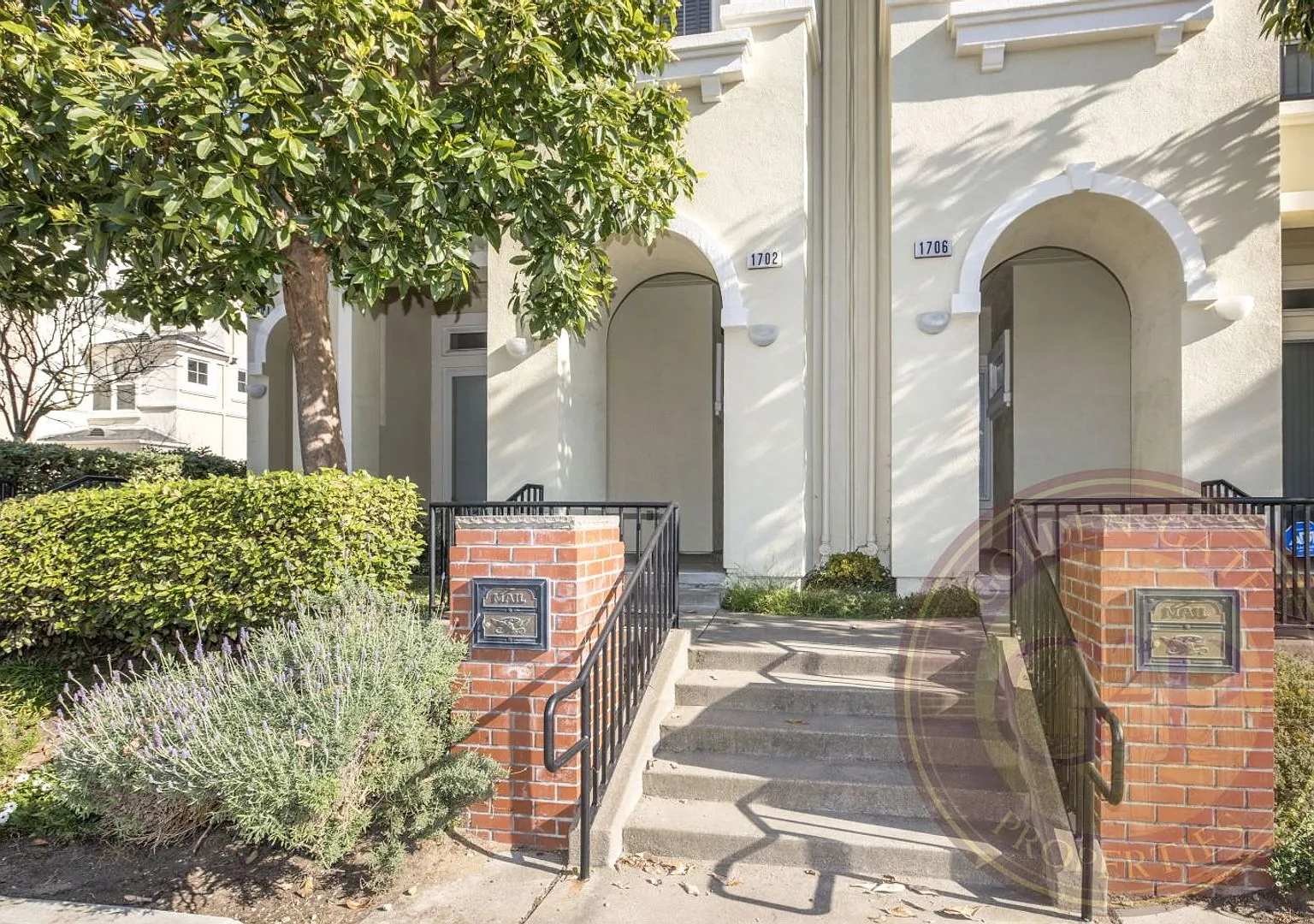 Sunset - 3 BR, 3.5 BA Townhouse 2,225 Sq. Ft. - 3D Virtual Tour, 2 Car Garage — Photo 4