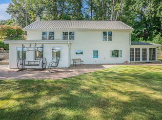 68433 Sweet Lake Rd, Sturgis, MI 49091