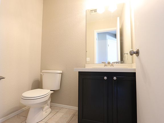 5th image of 10108 N Blue Crossing Way