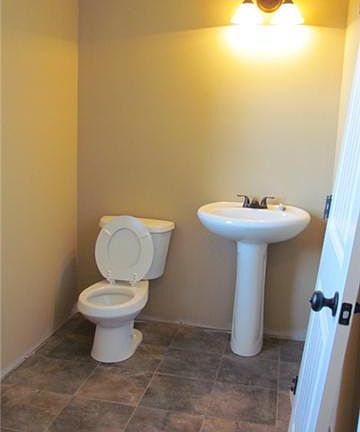 5th image of 229 Fox Xing Lot 229