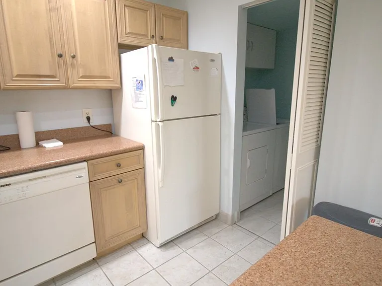 3561 Pine Needle Dr #D-2 — Photo 6