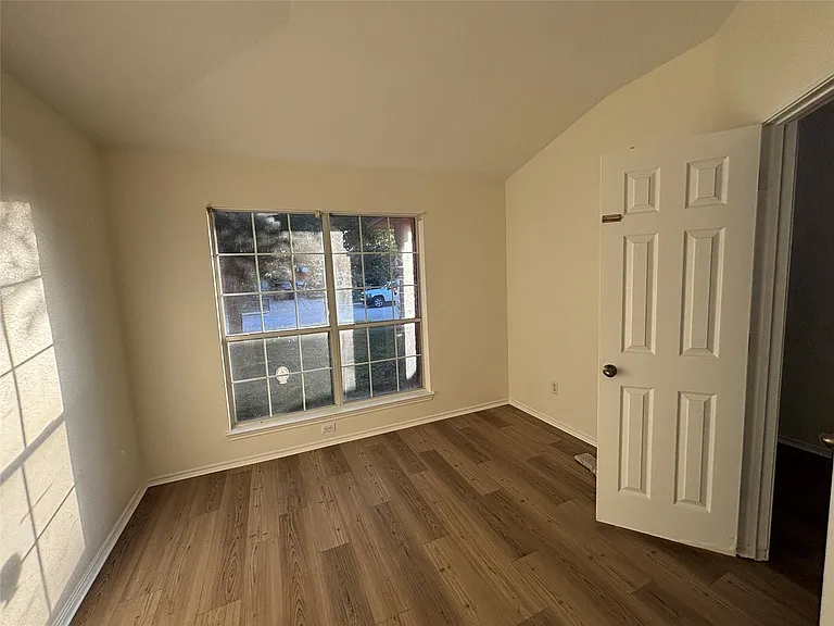 2617 Summerwalk Pl — Photo 7