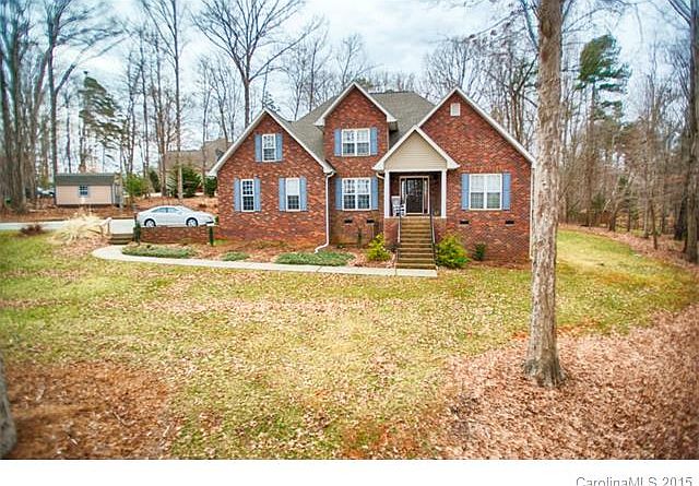 1st image of 143 Ardmore Pl