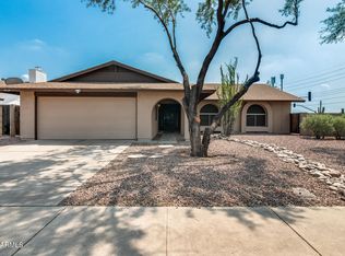 5849 W Campo Bello Dr, Glendale, AZ 85308