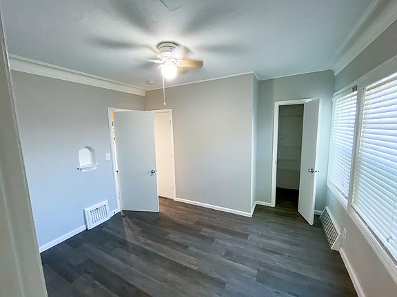 5th image of 1902 Military Ave