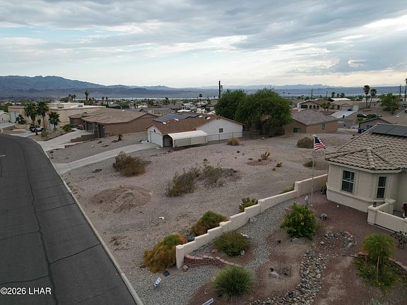 4th image of 3575 Warm Springs Dr