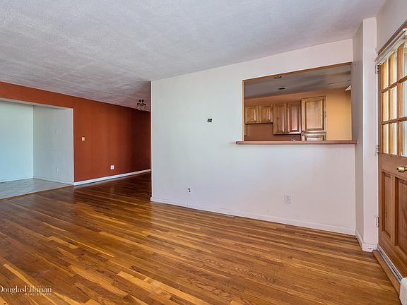 3rd image of 210 E Broadway APT 4H