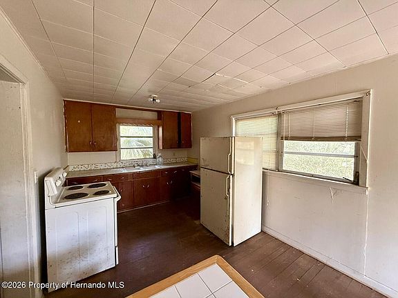 5th image of 10010 Fort King Rd