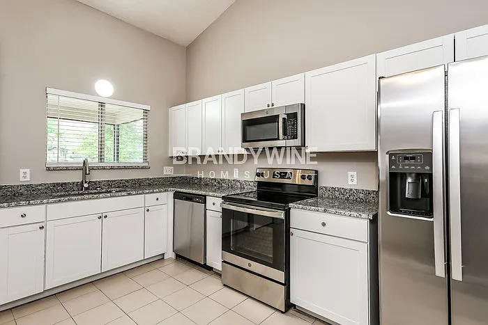 6813 Westborough Ln — Photo 10