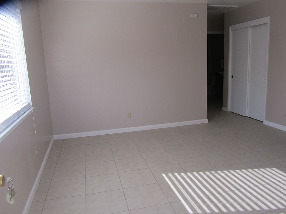 1st image of 621 N Orange St