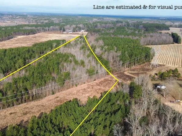 (undisclosed Address), Emporia, VA 23847