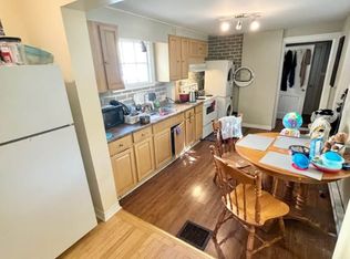216 Saint John St #216, Fredericton, NB E3B 4B2