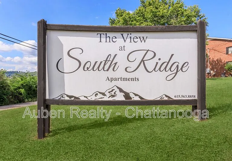 104 S Ridge Dr #B8 — Photo 1