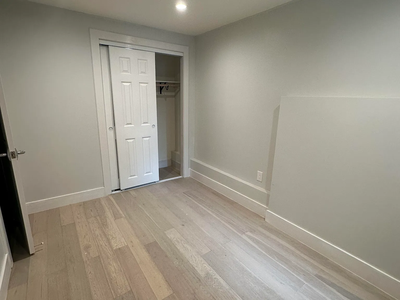 1 bed, $1,200 — Photo 3