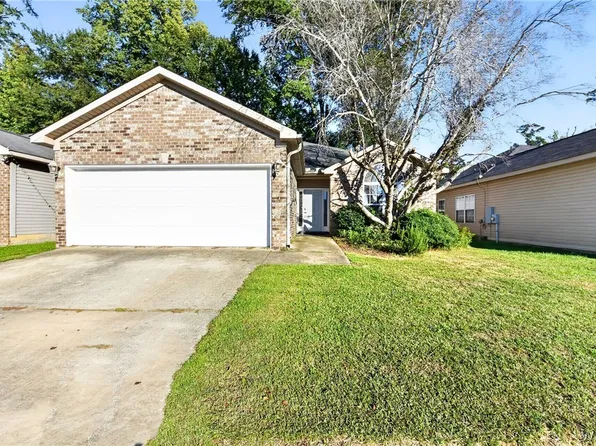 2217 43rd Ave, Northport, AL 35476