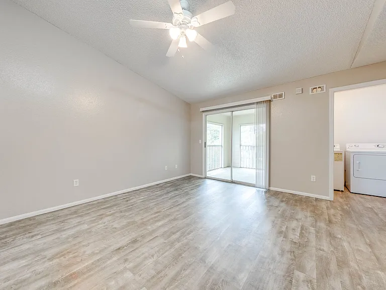 2210 Yankee Pl #334 — Photo 10