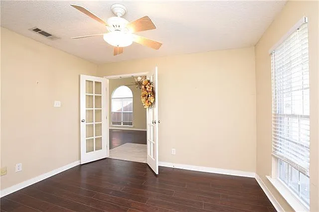 1618 Shylock Dr — Photo 3