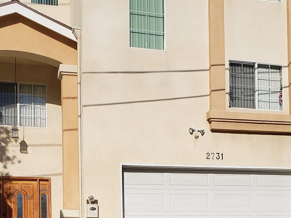 2nd image of 2731 N Ballard St