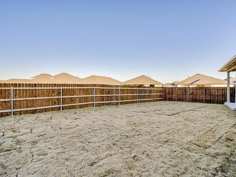 16812 Marcello Dr — Photo 30
