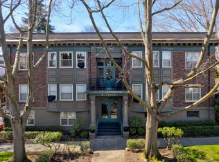 1321 4th Ave W #8, Seattle, WA 98119