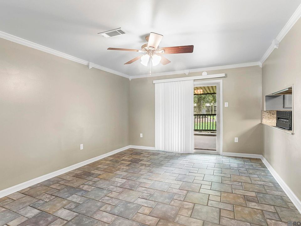 40449 Kathy St, Gonzales, LA 70737 | Zillow