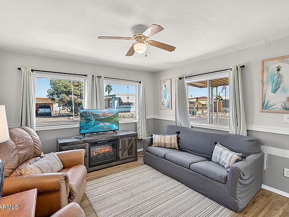 4th image of 747 E GERMANN Road #121