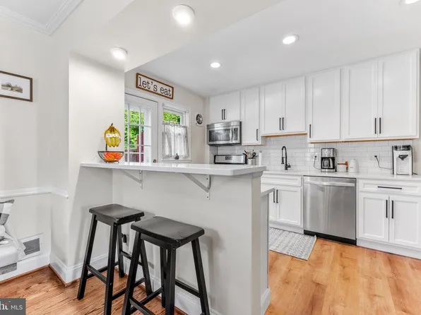 6114 Mount Ridge Rd, Catonsville, MD 21228