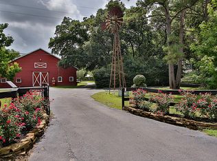 22046 Loblolly Dr, Tomball, TX 77377