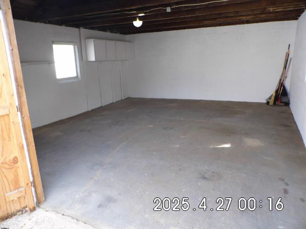 213 Roosevelt Ave, Northfield, NJ 08225