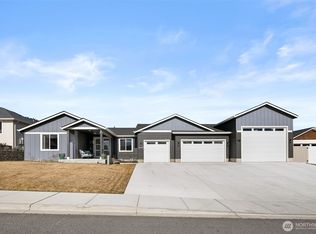 15008 Allison Place, Entiat, WA 98822