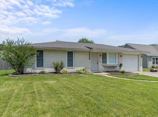 7509 Regina Dr, Fort Wayne, IN 46815