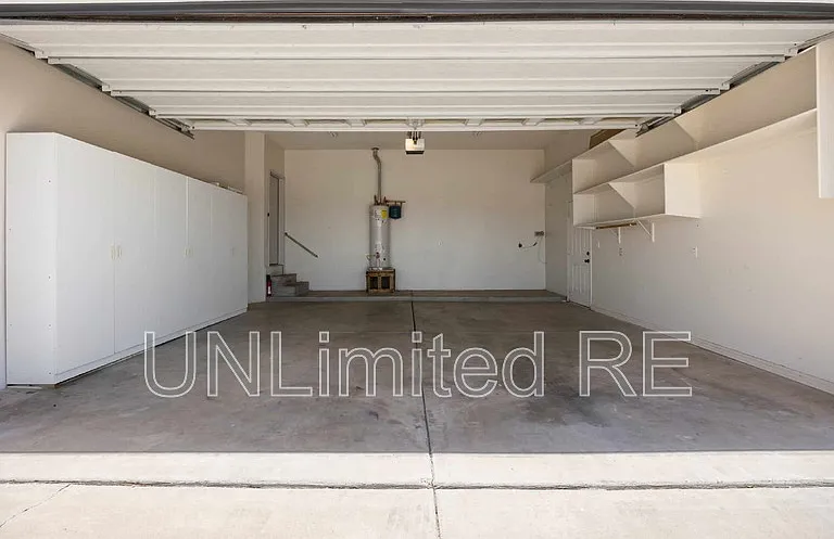 6001 N Tower Ln #A — Photo 26