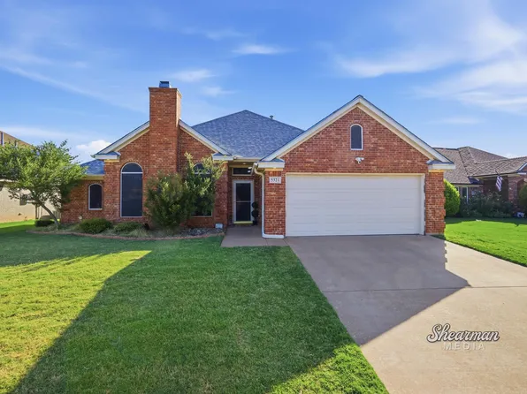 5321 Ridgecrest Dr, Wichita Falls, TX 76310