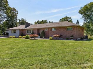 1625 Five Mile Line Rd, Penfield, NY 14526