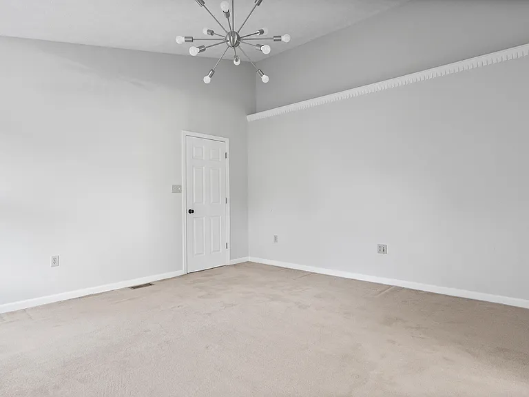602 Cassandra Dr — Photo 28