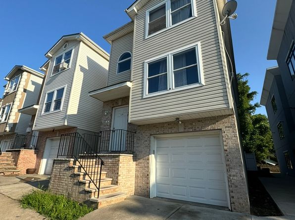 120 Hamilton Ave FLOOR 2