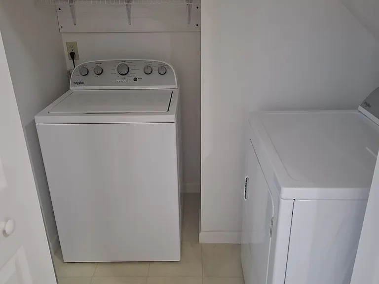 20660 Kenshire Ct — Photo 3
