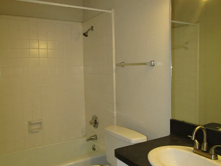 8325 Fathom Cir — Photo 26