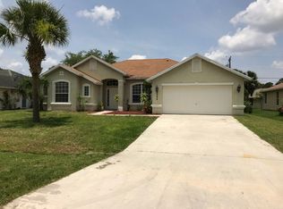 2386 SW Abalon Cir, Port Saint Lucie, FL 34953