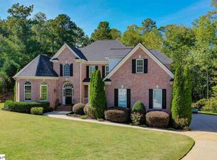22 Riverbanks Ct, Greer, SC 29651