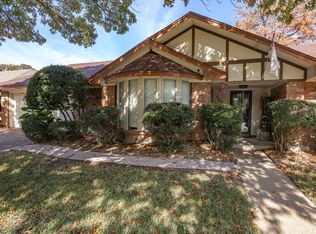 5227 Overridge Dr, Arlington, TX 76017